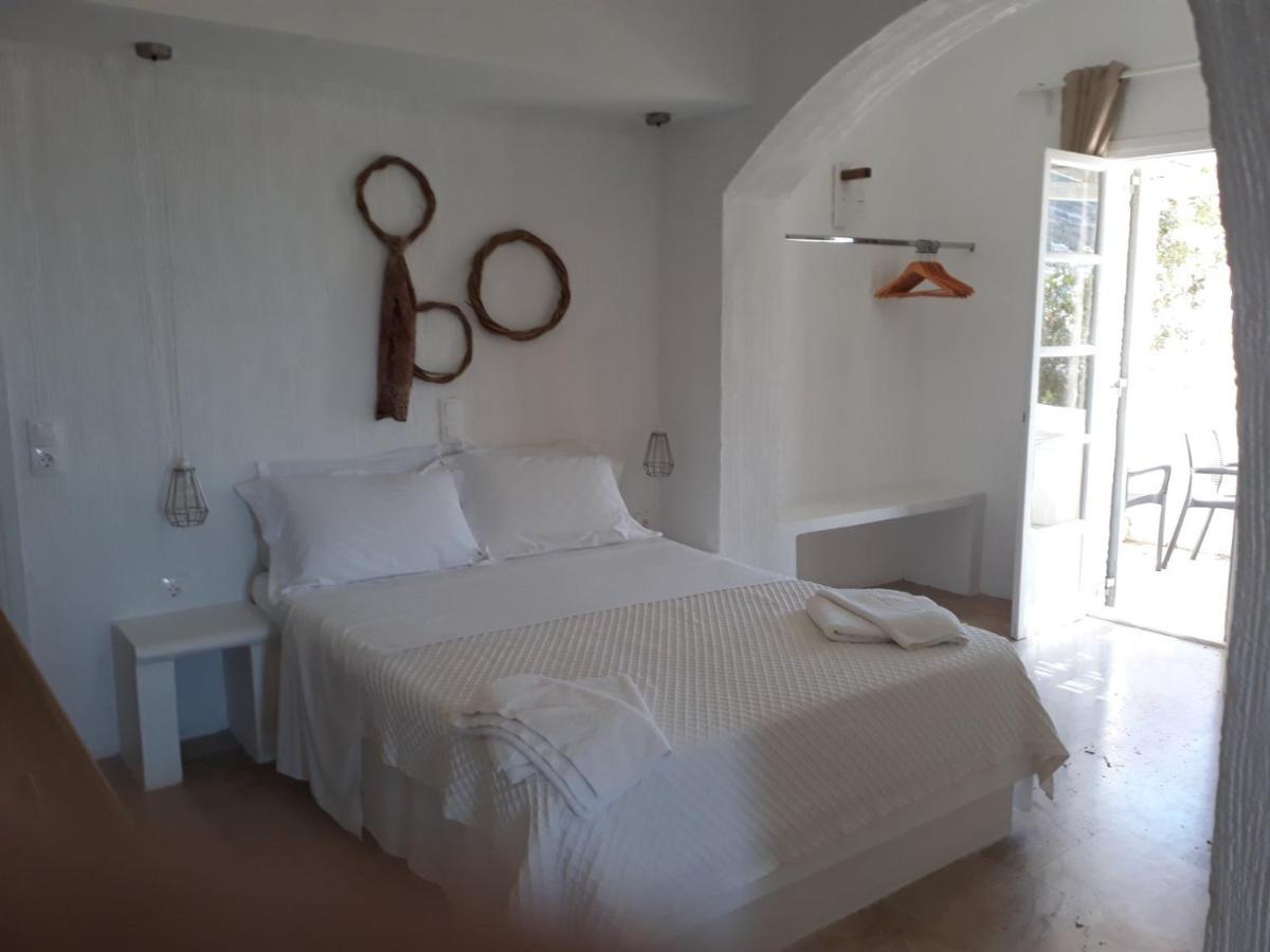 Nora Norita Aparthotel Batsi  Bagian luar foto