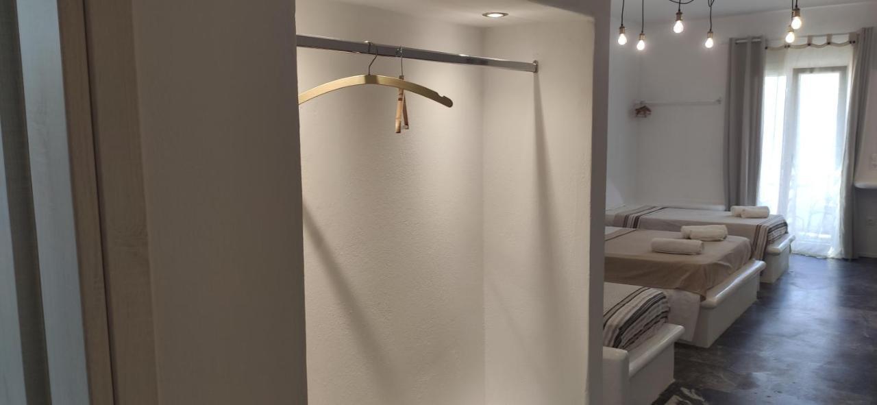 Nora Norita Aparthotel Batsi  Bagian luar foto