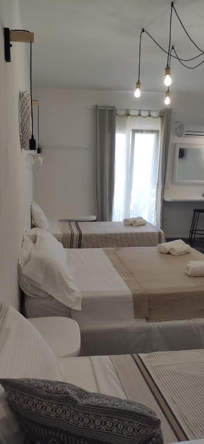 Nora Norita Aparthotel Batsi  Bagian luar foto