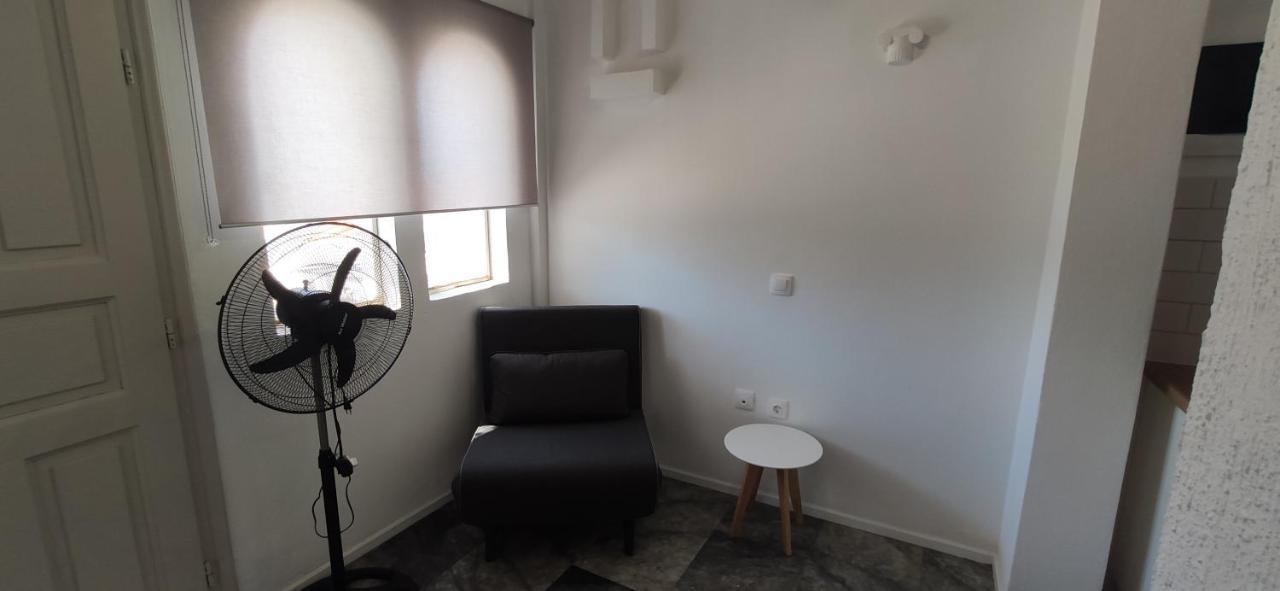 Nora Norita Aparthotel Batsi  Bagian luar foto