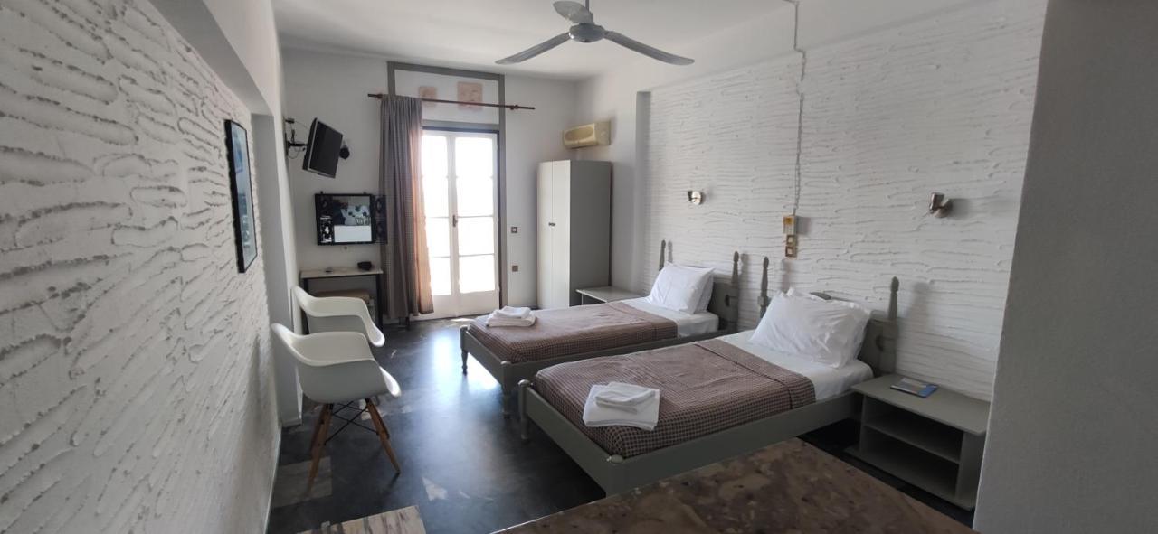 Nora Norita Aparthotel Batsi  Bagian luar foto