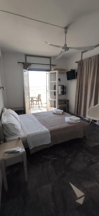 Nora Norita Aparthotel Batsi  Bagian luar foto